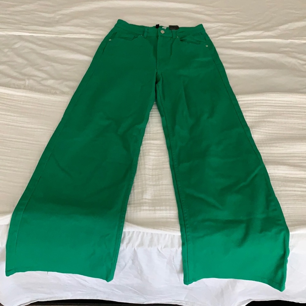 Green Pants ✅
